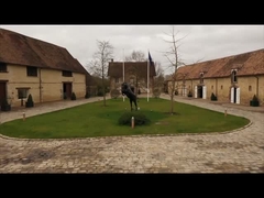 tác phẩm điêu khắc bằng đồng